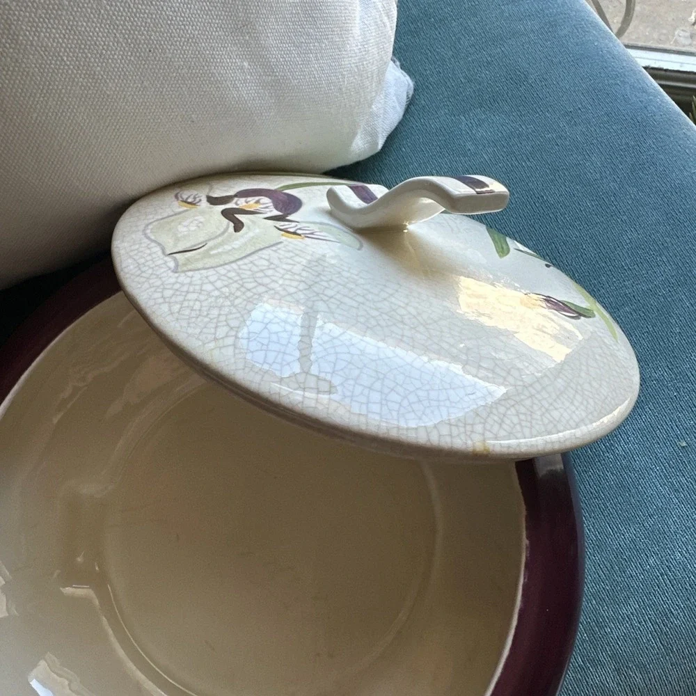 Red Wing Pottery Brown  Lotus Covered Casserole